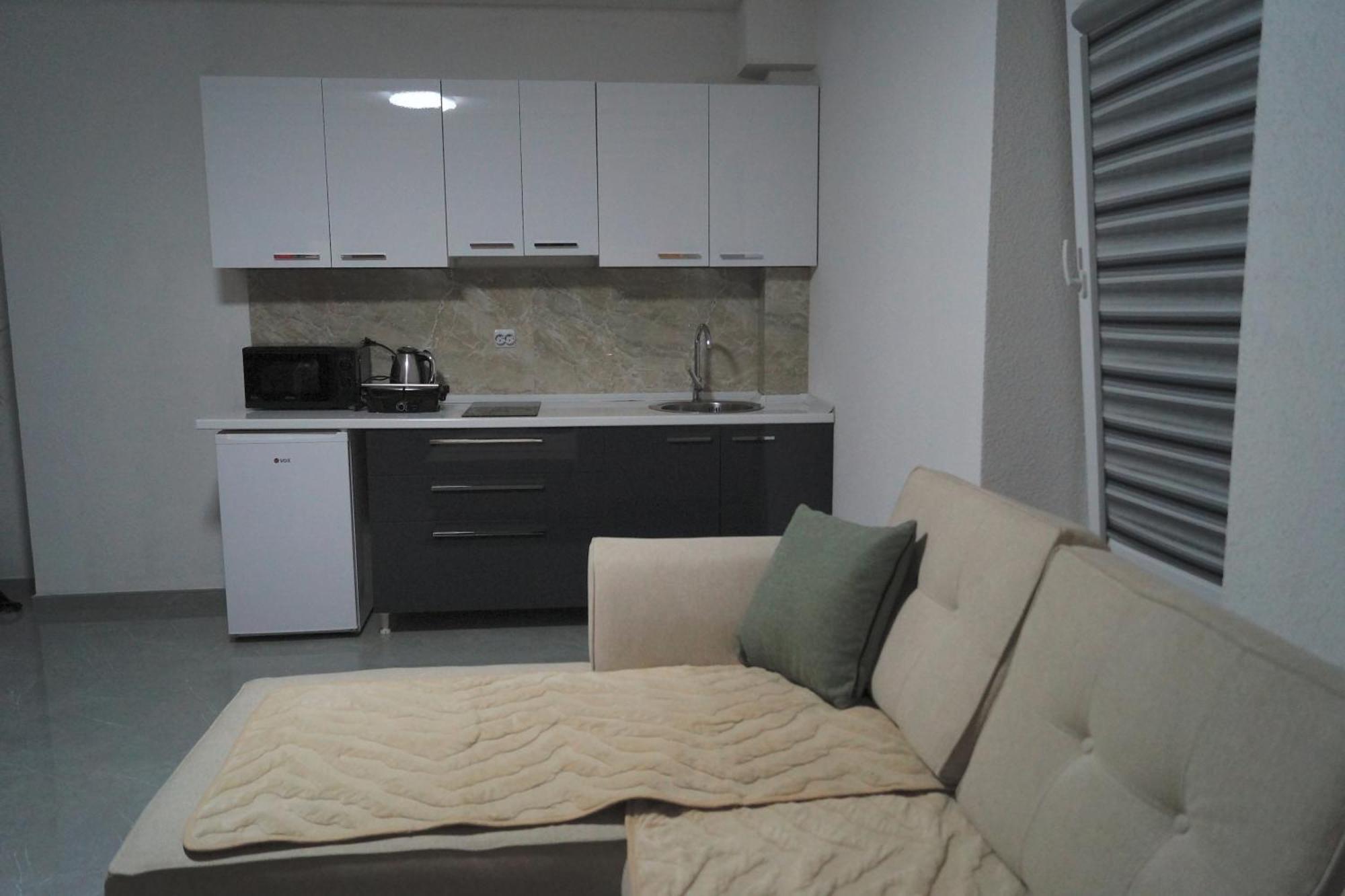 Rooms Filip บิโตลา ภายนอก รูปภาพ