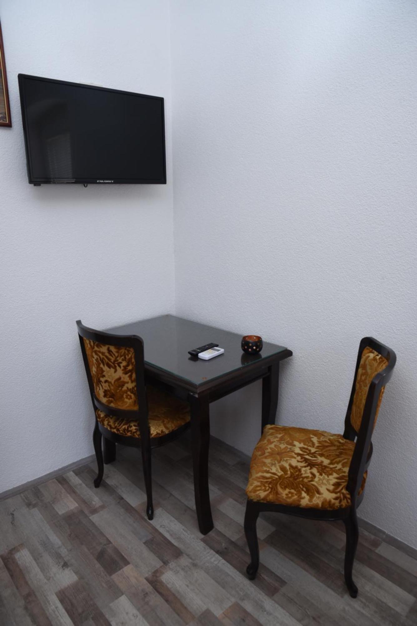 Rooms Filip บิโตลา ภายนอก รูปภาพ